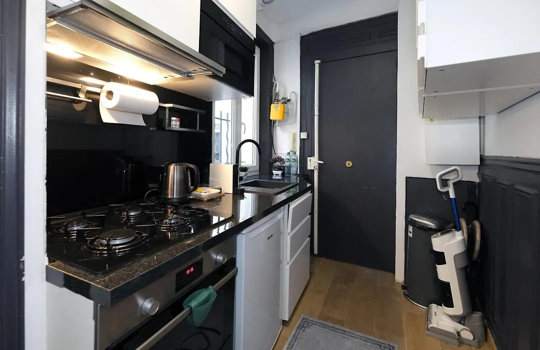 Appartement Au Coeur De Marais Dans Centre De Paris-1